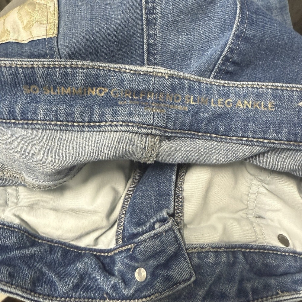 Chicos Jeans 2.5/14 Blue‎ Patchwork Distress So Slimming Girlfriend Slim Ankle - Picture 5 of 8